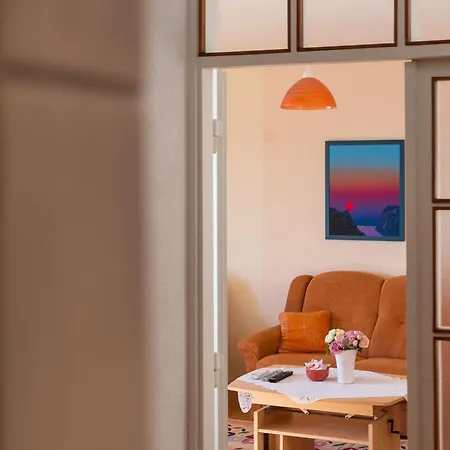 Ventula - Two Bedroom With Sea View